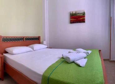 Studio-5-Bedroom